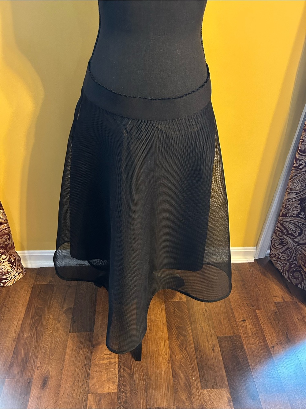 New Look Black Circle Skirt with Mesh Overlay